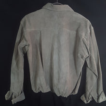 Load image into Gallery viewer, Online Vintage Shop, Vintage Clothing Boutique, Vintage, Women's Clothing, Seconhand, Distressed Vintage Designs, Sustainable Fashion