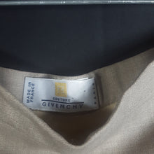 Load image into Gallery viewer, Online Vintage Shop, Vintage Clothing Boutique, Vintage, Women's Clothing, Seconhand, Distressed Vintage Designs, Sustainable Fashion