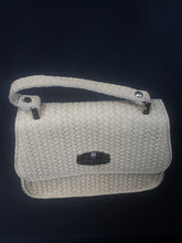 Load image into Gallery viewer, Online Vintage Shop, Vintage Clothing Boutique, Vintage, Women's Clothing, Seconhand, Distressed Vintage Designs, Sustainable Fashion