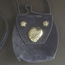 Load image into Gallery viewer, Online Vintage Shop, Vintage Clothing Boutique, Vintage, Women's Clothing, Seconhand, Distressed Vintage Designs, Sustainable Fashion