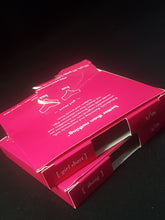 Load image into Gallery viewer, Online Vintage Shop, Vintage Clothing Boutique, Vintage, Women's Clothing, Seconhand, Distressed Vintage Designs, Sustainable Fashion