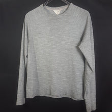 Load image into Gallery viewer, Online Vintage Shop, Vintage Clothing Boutique, Vintage, Women's Clothing, Seconhand, Distressed Vintage Designs, Sustainable Fashion