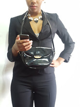 Load image into Gallery viewer, Online Vintage Shop, Vintage Clothing Boutique, Vintage, Women's Clothing, Seconhand, Distressed Vintage Designs, Sustainable Fashion