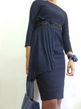 Load image into Gallery viewer, Online Vintage Shop, Vintage Clothing Boutique, Vintage, Women's Clothing, Seconhand, Distressed Vintage Designs, Sustainable Fashion