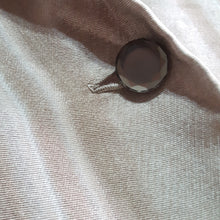 Load image into Gallery viewer, Online Vintage Shop, Vintage Clothing Boutique, Vintage, Women's Clothing, Seconhand, Distressed Vintage Designs, Sustainable Fashion