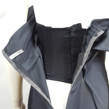 Load image into Gallery viewer, Online Vintage Shop, Vintage Clothing Boutique, Vintage, Women's Clothing, Seconhand, Distressed Vintage Designs, Sustainable Fashion