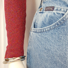 Load image into Gallery viewer, Online Vintage Shop, Vintage Clothing Boutique, Vintage, Women's Clothing, Seconhand, Distressed Vintage Designs, Sustainable Fashion