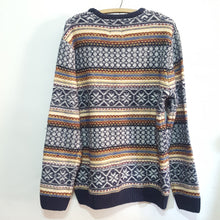 Load image into Gallery viewer, Online Vintage Shop, Vintage Clothing Boutique, Vintage, Women's Clothing, Seconhand, Distressed Vintage Designs, Sustainable Fashion