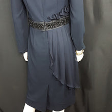 Load image into Gallery viewer, Online Vintage Shop, Vintage Clothing Boutique, Vintage, Women's Clothing, Seconhand, Distressed Vintage Designs, Sustainable Fashion