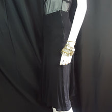 Load image into Gallery viewer, Online Vintage Shop, Vintage Clothing Boutique, Vintage, Women's Clothing, Seconhand, Distressed Vintage Designs, Sustainable Fashion