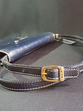 Load image into Gallery viewer, Online Vintage Shop, Vintage Clothing Boutique, Vintage, Women's Clothing, Seconhand, Distressed Vintage Designs, Sustainable Fashion