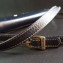 Load image into Gallery viewer, Online Vintage Shop, Vintage Clothing Boutique, Vintage, Women's Clothing, Seconhand, Distressed Vintage Designs, Sustainable Fashion