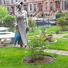 Load image into Gallery viewer, Online Vintage Shop, Vintage Clothing Boutique, Vintage, Women's Clothing, Seconhand, Distressed Vintage Designs, Sustainable Fashion