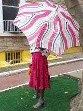 Load image into Gallery viewer, Online Vintage Shop, Vintage Clothing Boutique, Vintage, Women's Clothing, Seconhand, Distressed Vintage Designs, Sustainable Fashion