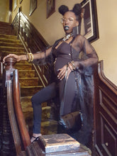 Load image into Gallery viewer, Online Vintage Shop, Vintage Clothing Boutique, Vintage, Women's Clothing, Seconhand, Distressed Vintage Designs, Sustainable Fashion