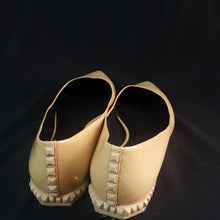 Load image into Gallery viewer, Online Vintage Shop, Vintage Clothing Boutique, Vintage, Women's Clothing, Seconhand, Distressed Vintage Designs, Sustainable Fashion