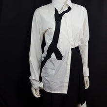 Load image into Gallery viewer, Online Vintage Shop, Vintage Clothing Boutique, Vintage, Women's Clothing, Seconhand, Distressed Vintage Designs, Sustainable Fashion