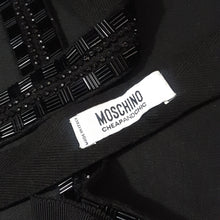 Load image into Gallery viewer, Online Vintage Shop, Vintage Clothing Boutique, Vintage, Women's Clothing, Seconhand, Distressed Vintage Designs, Sustainable Fashion