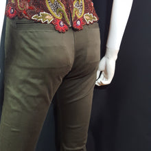 Load image into Gallery viewer, Online Vintage Shop, Vintage Clothing Boutique, Vintage, Women's Clothing, Seconhand, Distressed Vintage Designs, Sustainable Fashion