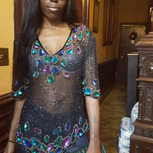 Load image into Gallery viewer, Online Vintage Shop, Vintage Clothing Boutique, Vintage, Women's Clothing, Seconhand, Distressed Vintage Designs, Sustainable Fashion