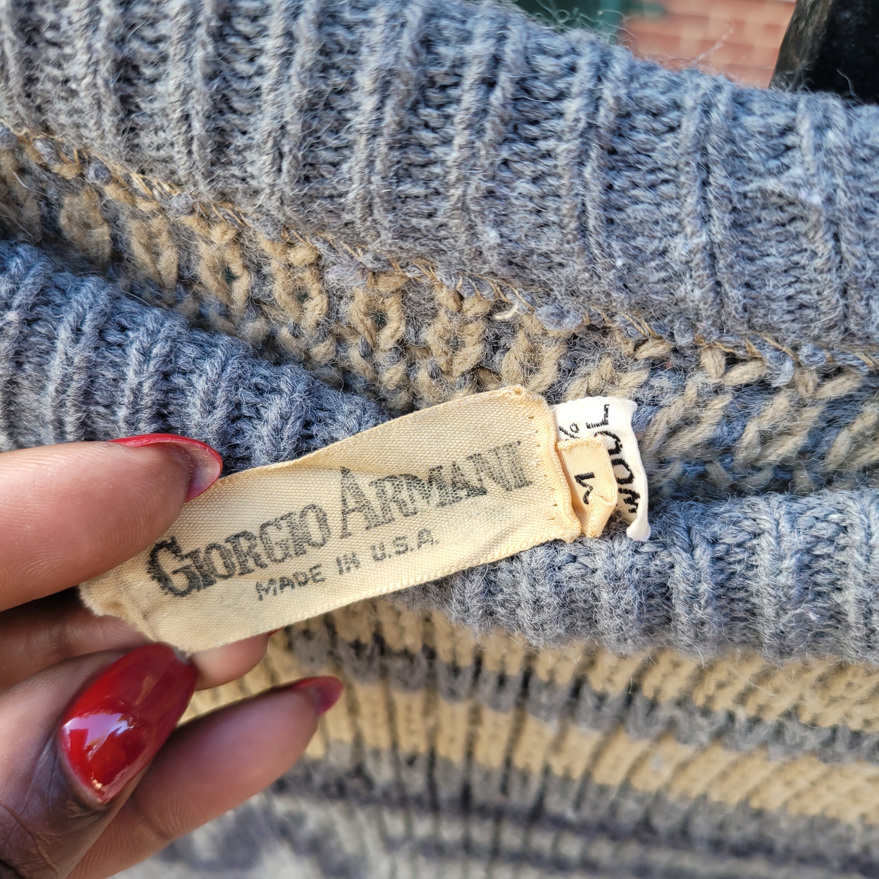 1980s Vintage Wool Sweater Giorgio Armani Unisex Size M 1980s Vintage Wool Sweater Giorgio Armani Unisex Size M