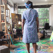 Load image into Gallery viewer, 1950&#39;s Vintage Cotton Voile Purple Paisley Print House Dress Size L
