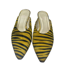 Load image into Gallery viewer, 90s Vintage Zebra Stripe Kitten Heel Mules Size 9
