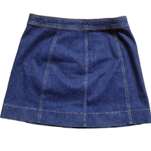 Load image into Gallery viewer, Madewell Metropolis Denim Skirt Size 12
