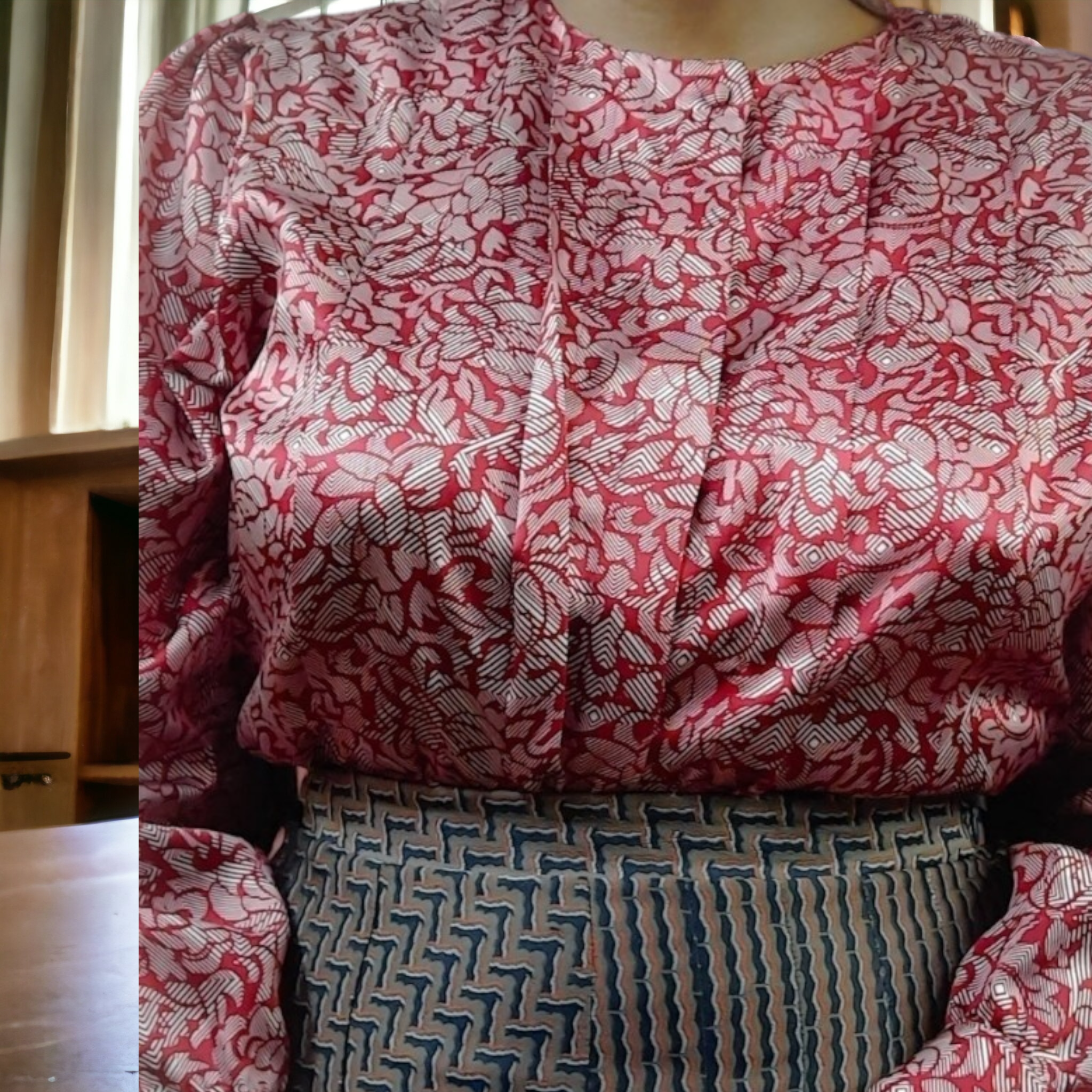 1970s Diane von Furstenberg Collarless Blouse Size 12