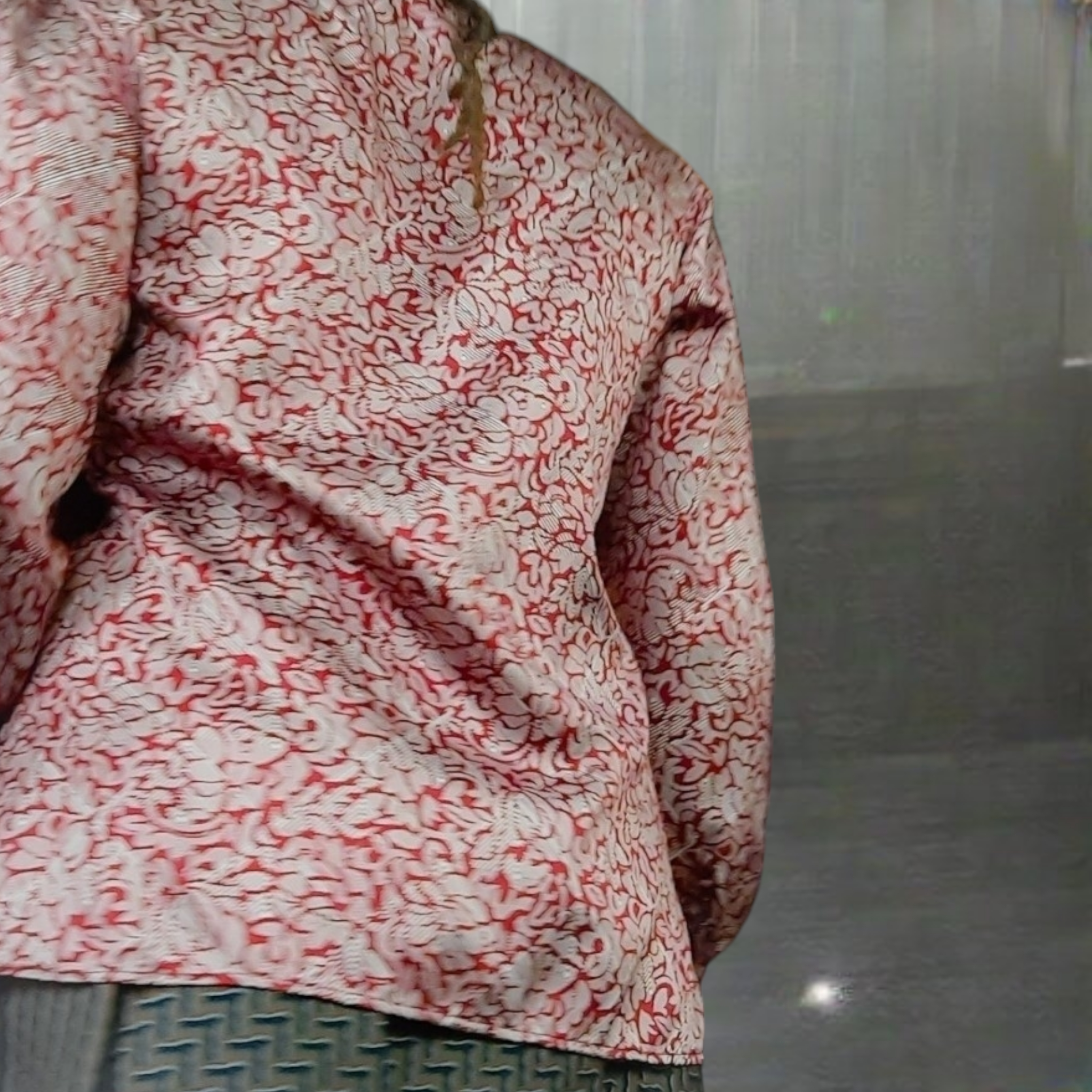 1970s Diane von Furstenberg Collarless Blouse Size 12