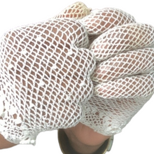 Load image into Gallery viewer, 20s White Mesh Silk Gloves Size M
