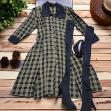 Load image into Gallery viewer, Vintage 1940s inspired 80s Green and Black Plaid Dress
