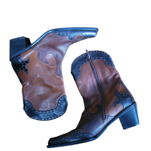 Load image into Gallery viewer, Stuart Weitzman Cowboy Boots Size 6.5

