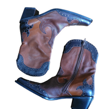 Load image into Gallery viewer, Stuart Weitzman Cowboy Boots Size 6.5
