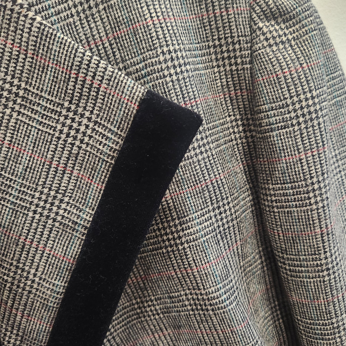 Lucille Golden Vintage, LLC Mort Schrader wool blazer in grey glen plaid with a contrasting black velvet lapel.