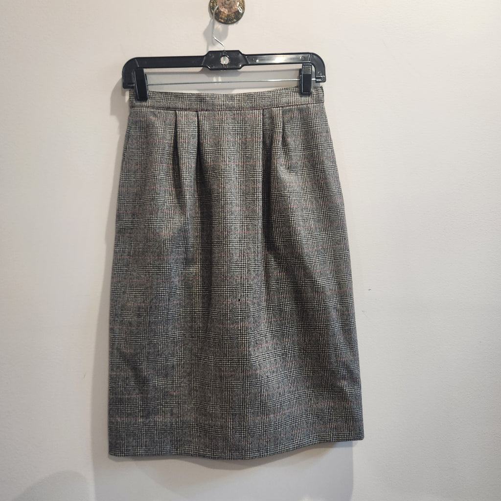 Lucille Golden Vintage, LLC high-waisted grey glen plaid wool skirt with elegant waist pleating and professional cut.