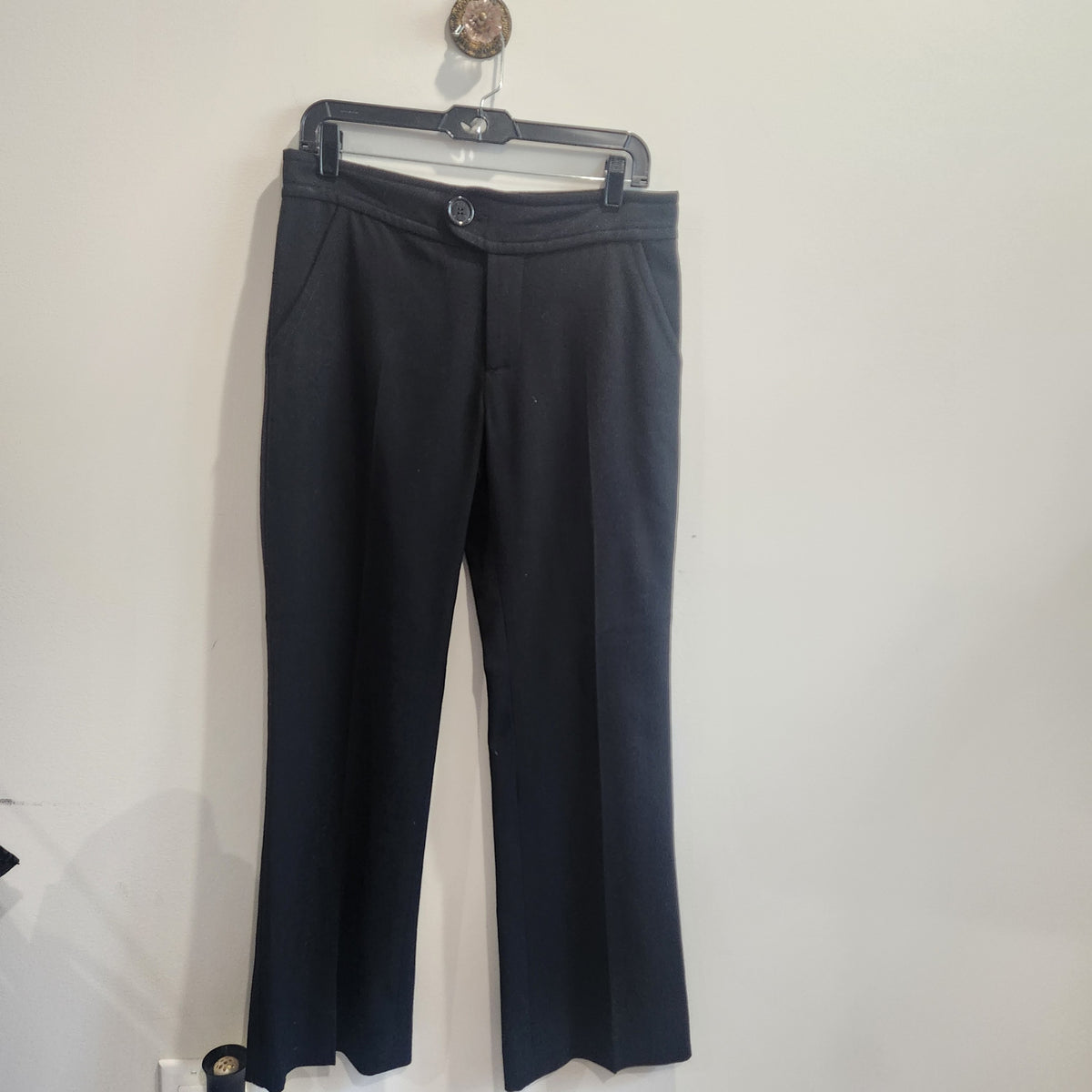 Lucille Golden Vintage, LLC Marc Jacobs black wool dress trousers with a tailored fit and minimalist front design.
