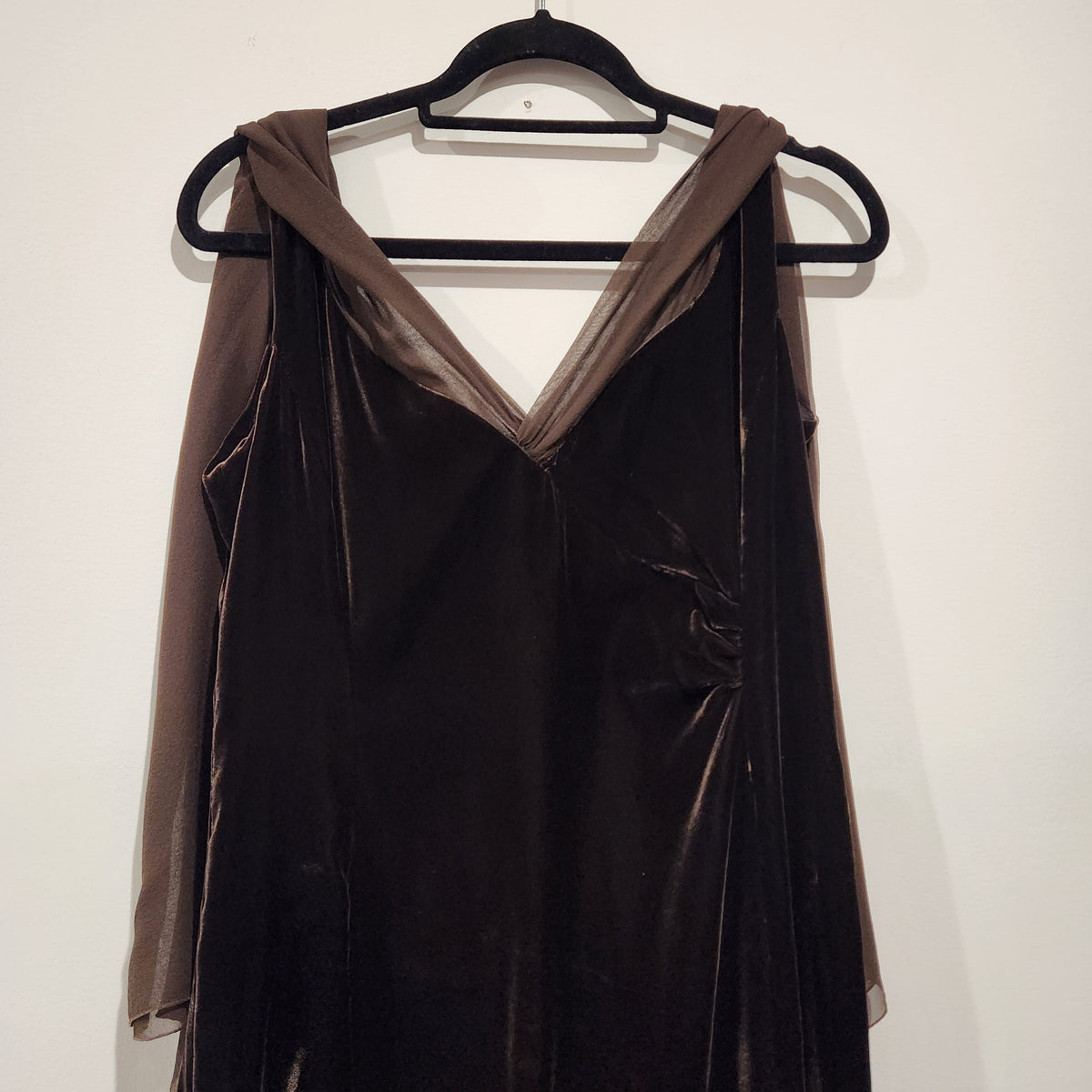Armani Collezioni Chocolate Velvet & Silk Evening Gown | Made in Italy