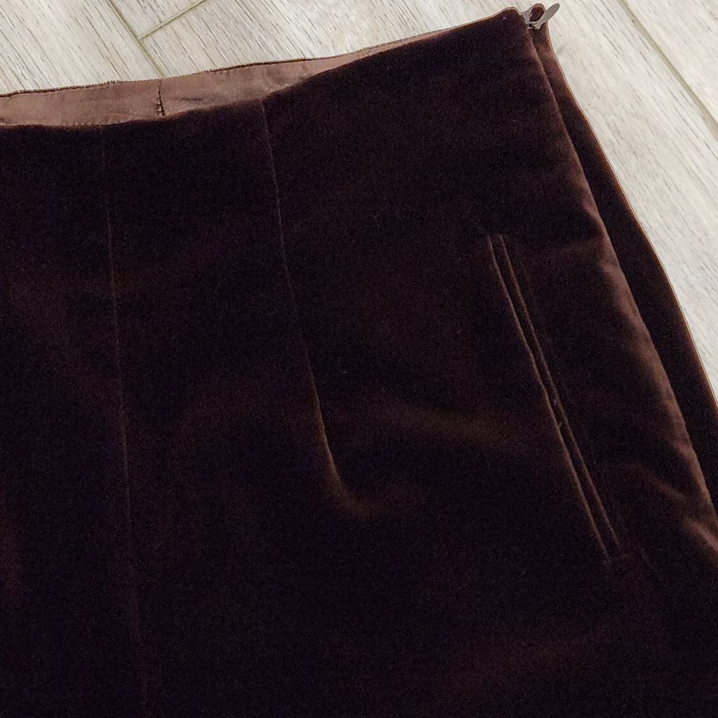 Vintage MONDI Chocolate Brown Cotton-Modal Velvet Trousers — Size 12