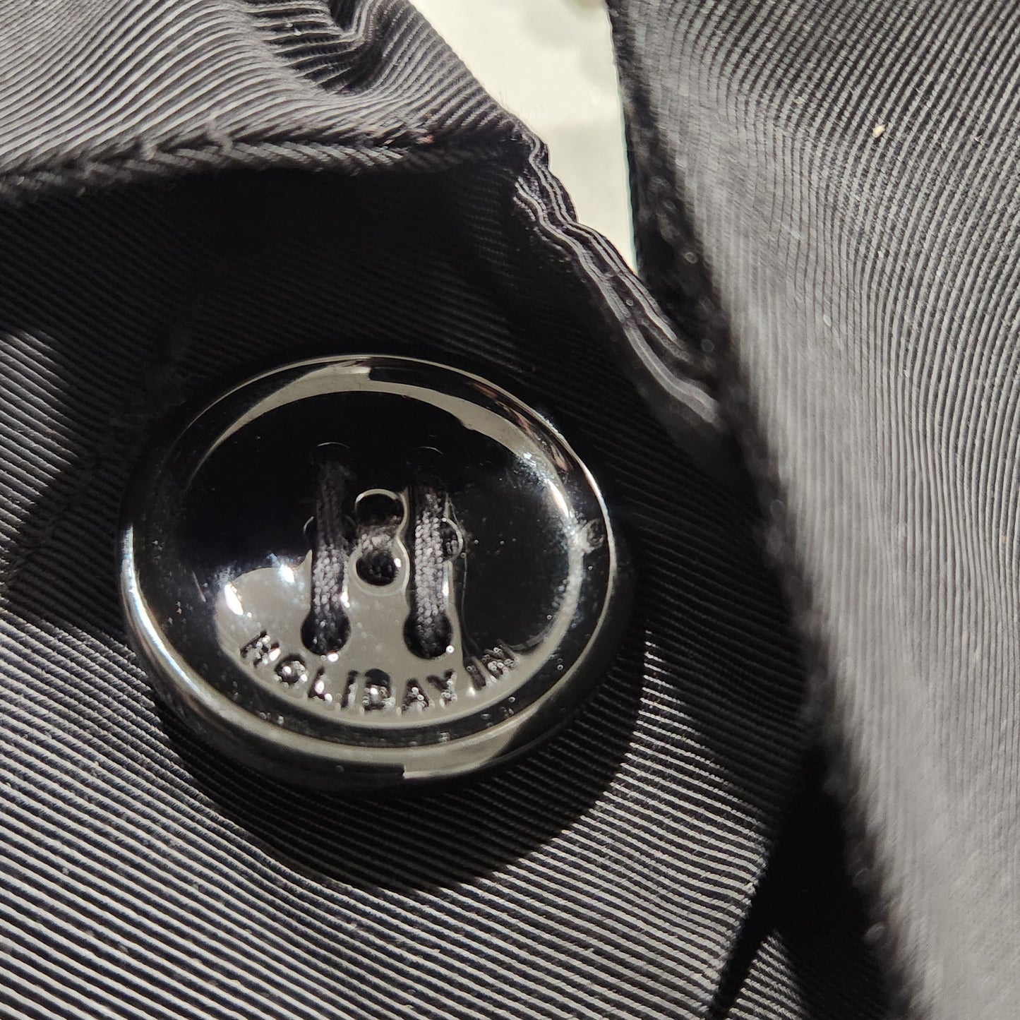 Vintage Holiday In Italy | Black Italian Trench Coat
Made in Italy • Luxury Outerwear Size 42