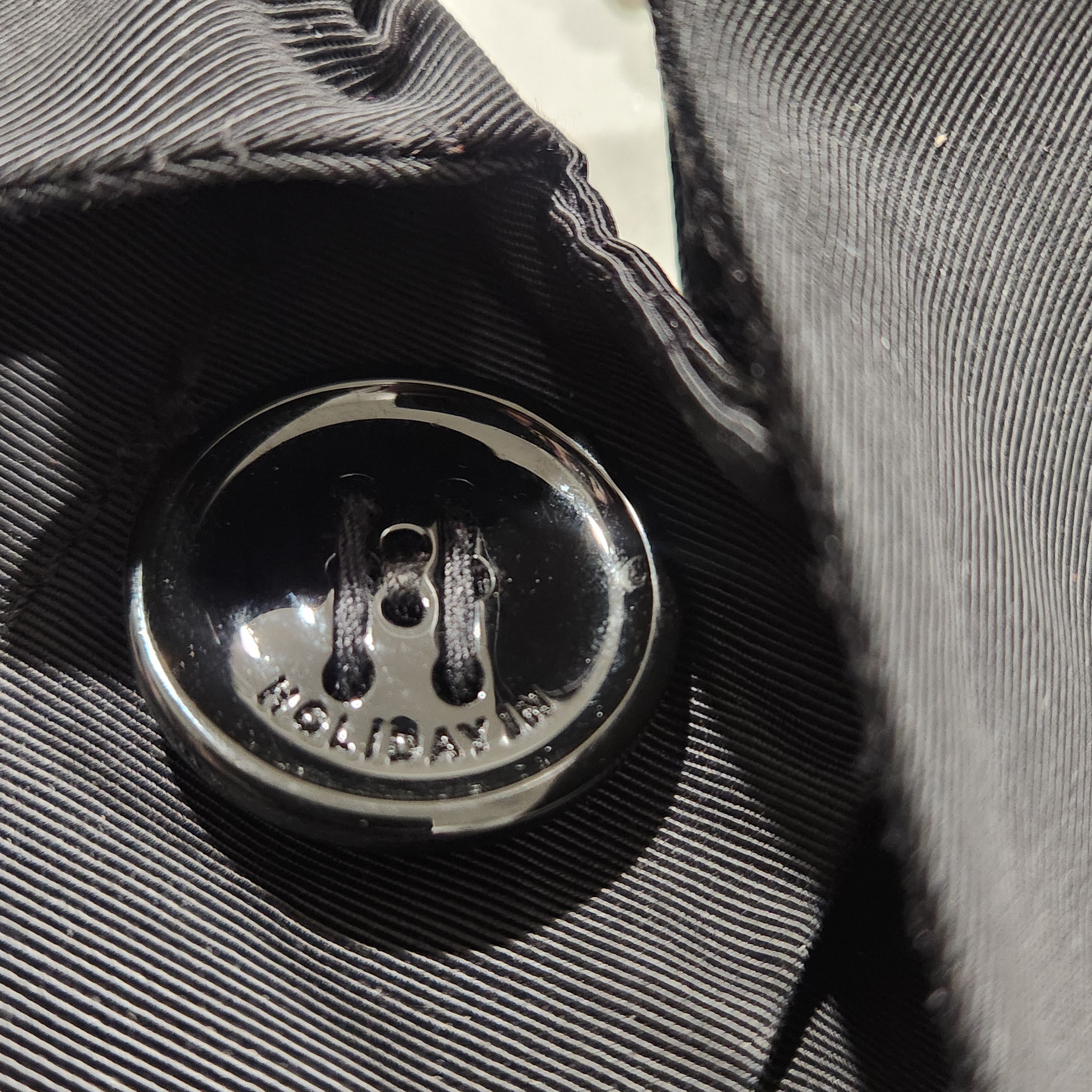 Vintage Holiday In Italy | Black Italian Trench Coat
Made in Italy • Luxury Outerwear Size 42