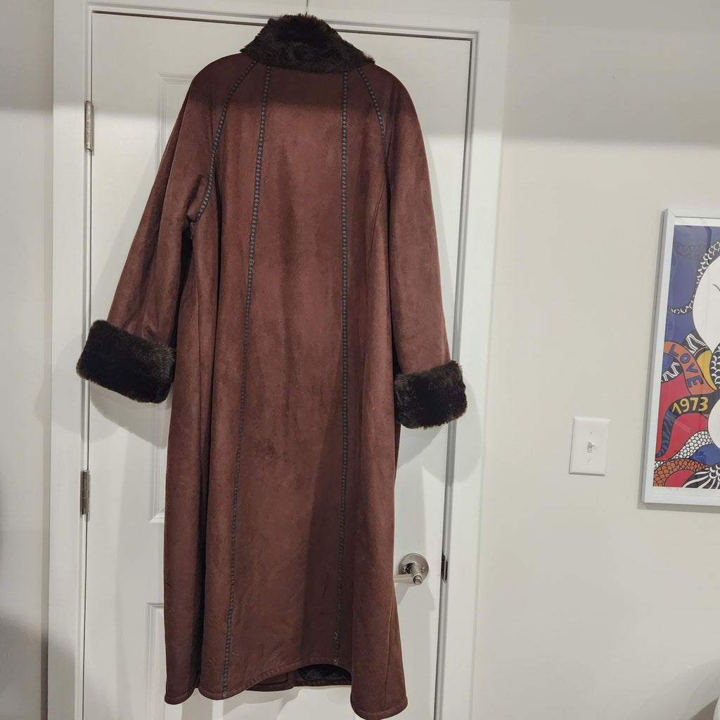 Gallery Collection Vintage Brown Suede Long Coat with Faux Fur Collar & Cuffs – Luxe Retro Outerwear Luxury, Retro, Suede Coat, Faux Fur Coat, Long Coat, Classic Outerwear, Elegant Winter Coat, 1970s–1990s Vintage Gen X Style Size 1X