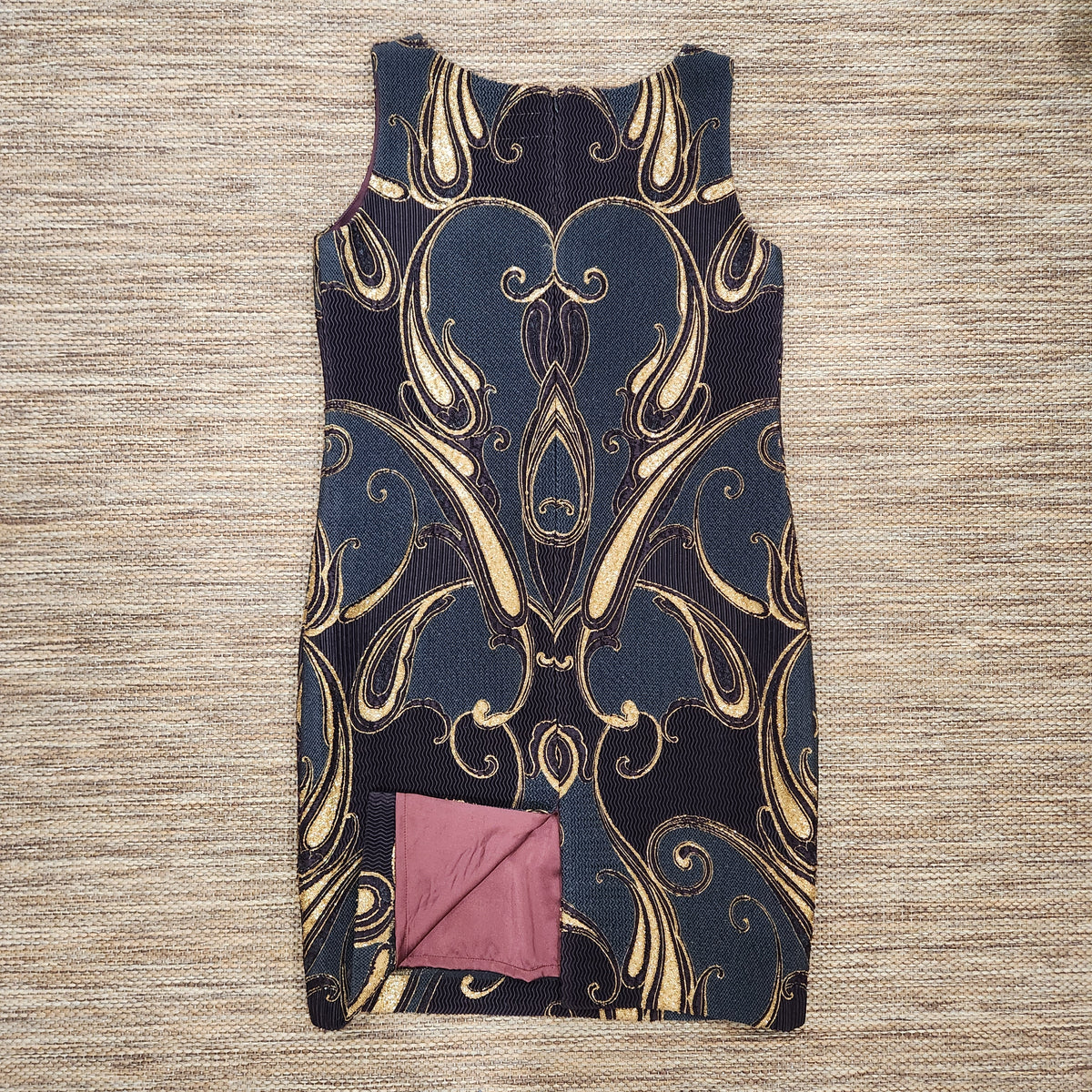 Sleeveless Patterned Shift Dress