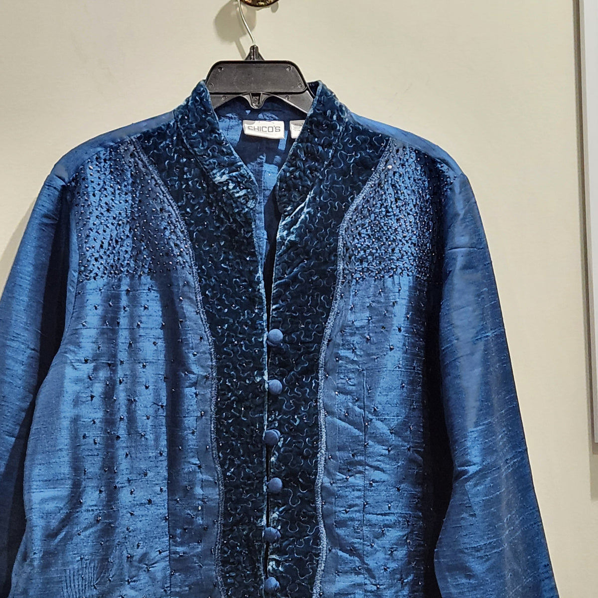 Chico's Blue 100% Silk Beaded Velvet-Trim Jacket Size 2