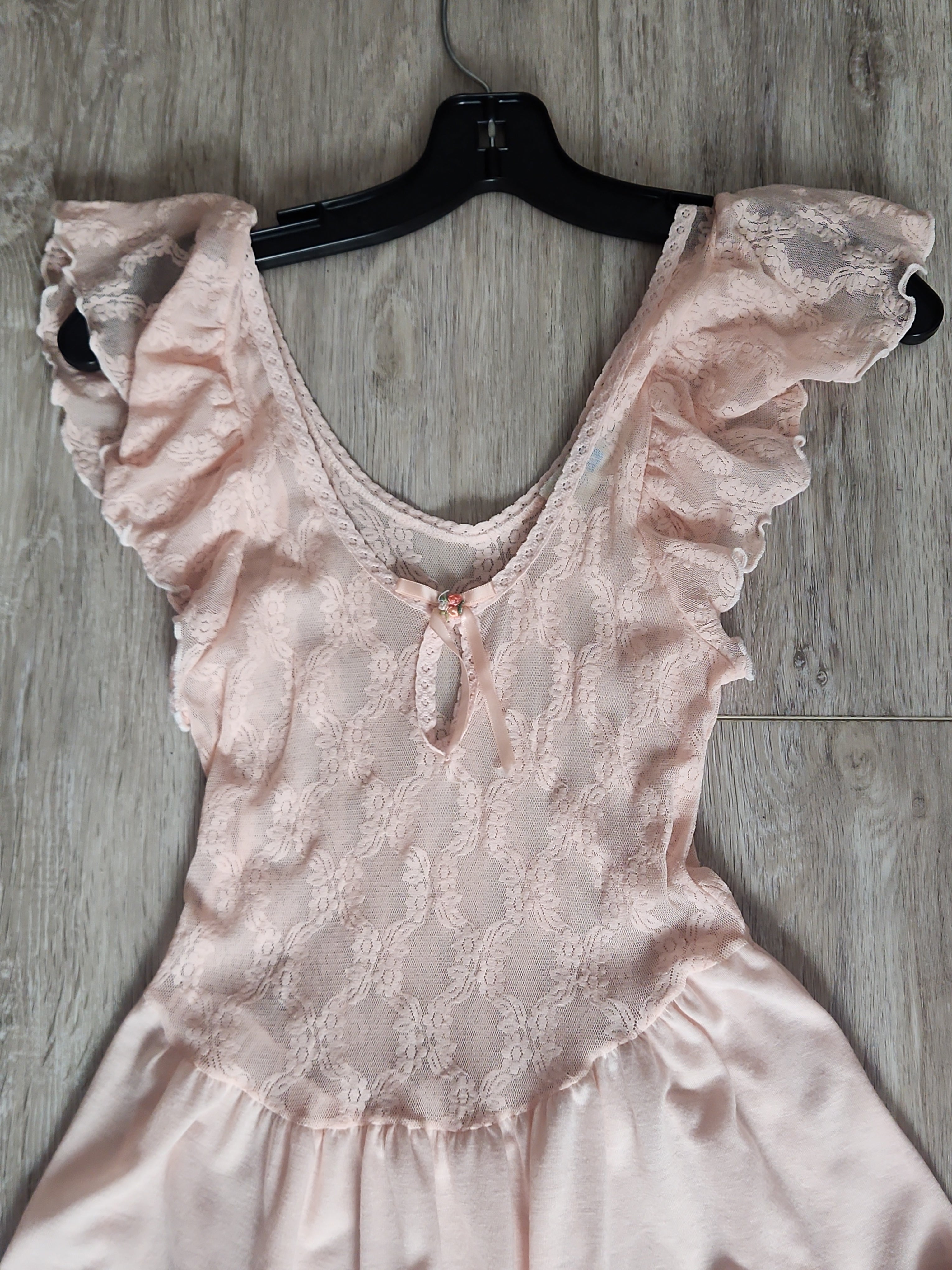 Vintage Ashley Ames Blush Lace Flutter Sleeve Nightgown | Side Slit Maxi Lounge Dress 1970s Vintage
