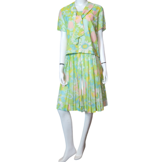 1960's Vintage Pleated Skirt Set Size M