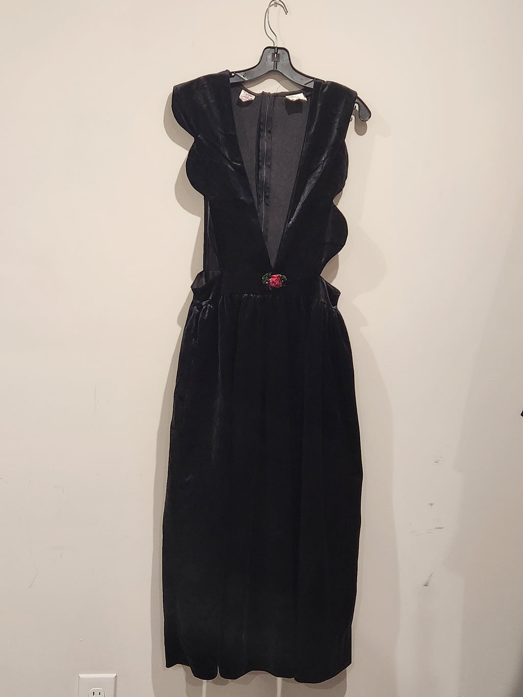 Vintage Harold Square Sculptural Black Velvet Jumper Dress with Rose Detail