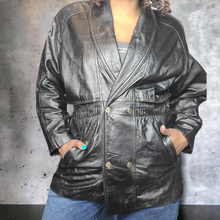 Load image into Gallery viewer, Vintage Leather Jackets 80s Vintage Jackets Black Leather Jackets Lucille Golden Vintage Size L
