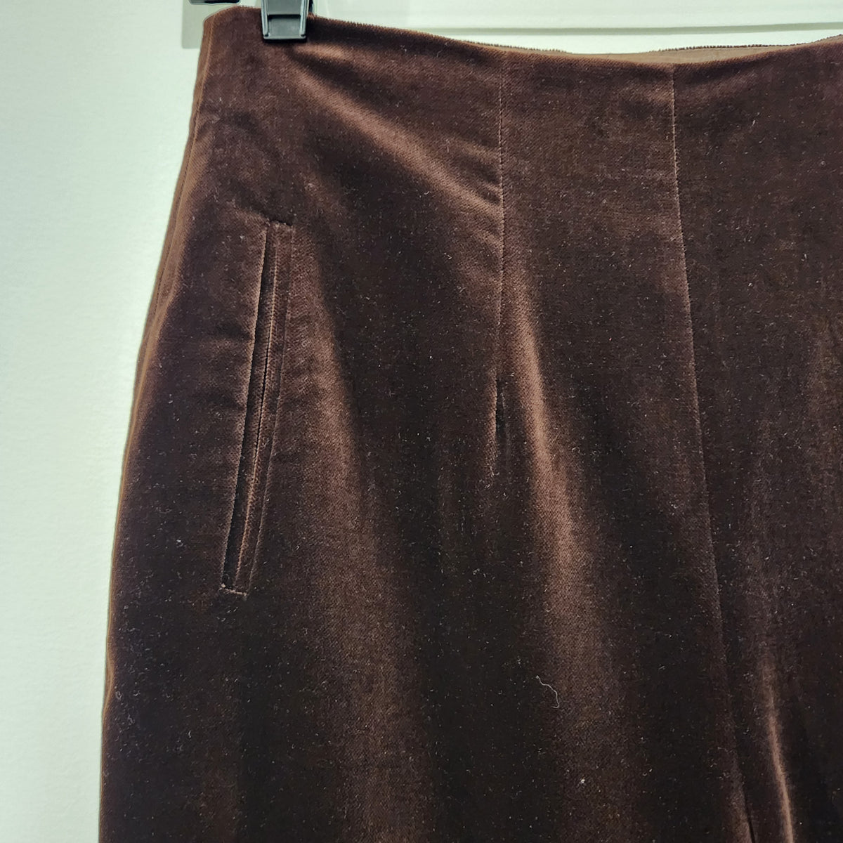 Vintage MONDI Chocolate Brown Cotton-Modal Velvet Trousers — Size 12