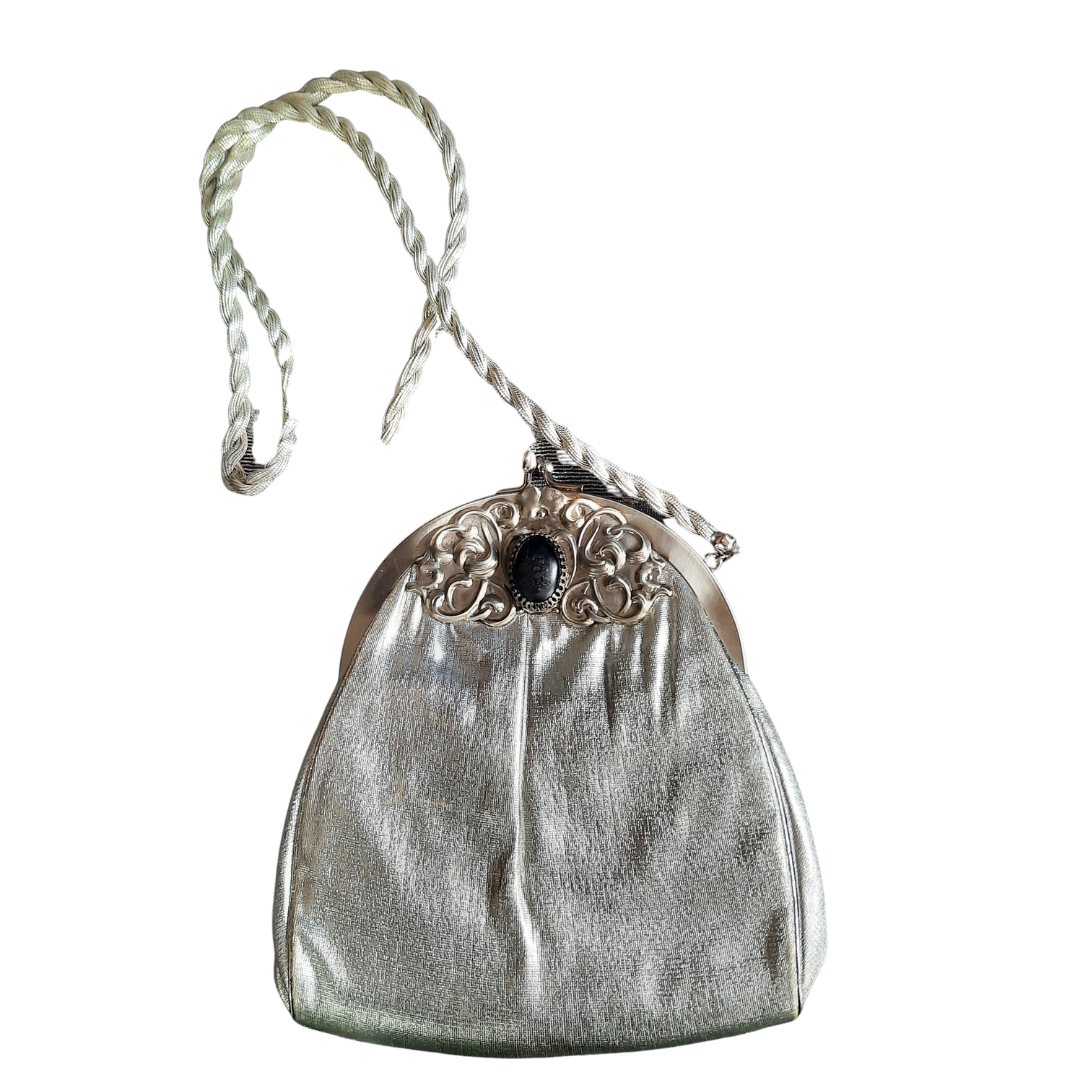 1950s Vintage Harry Levine  Clasp Bag